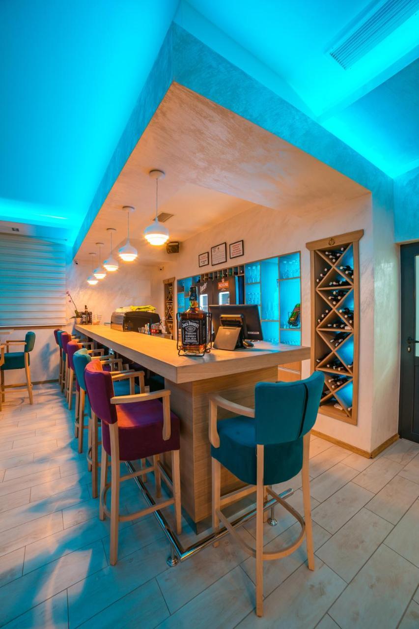 Motel Felikitas ลัคตาชิ ภายนอก รูปภาพ