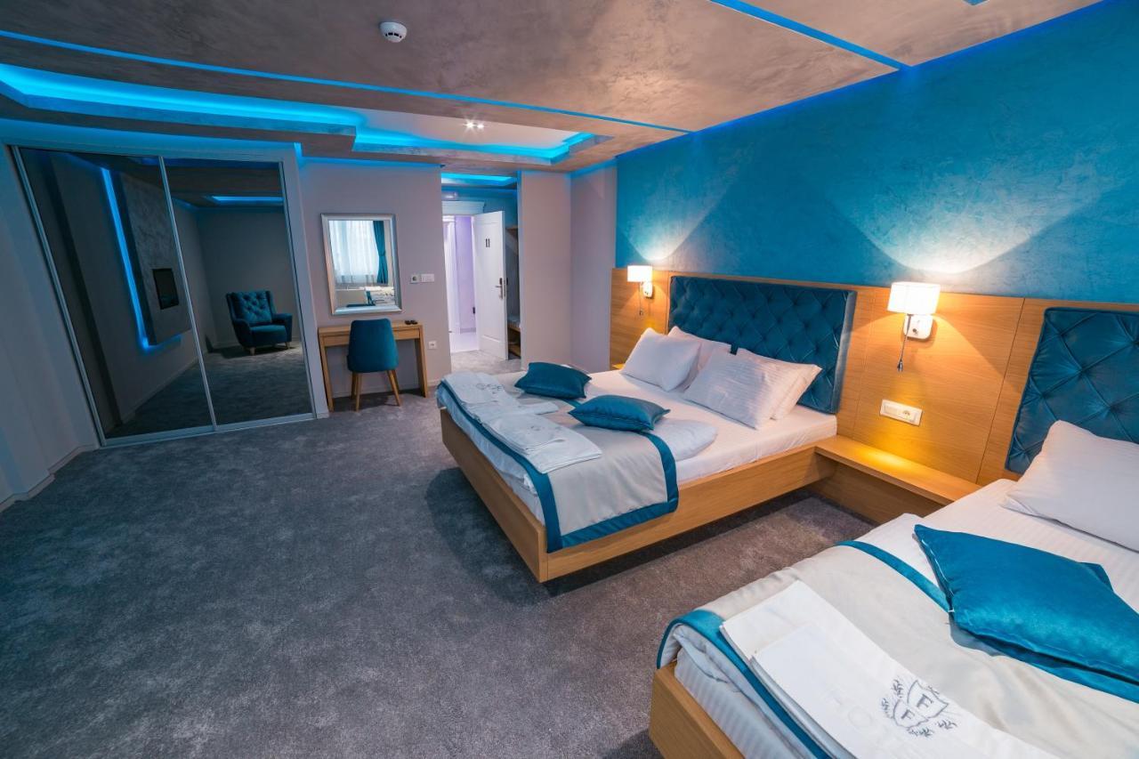 Motel Felikitas ลัคตาชิ ภายนอก รูปภาพ
